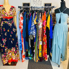 Load image into Gallery viewer, 3 Look Style Box