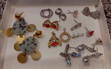 Load image into Gallery viewer, Earring Lot
