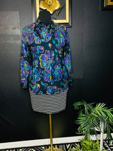 Load image into Gallery viewer, Vintage Floral Teal Blouse
