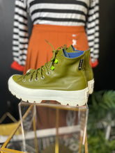 Load image into Gallery viewer, Hi Moss Olive Green Sneakers
