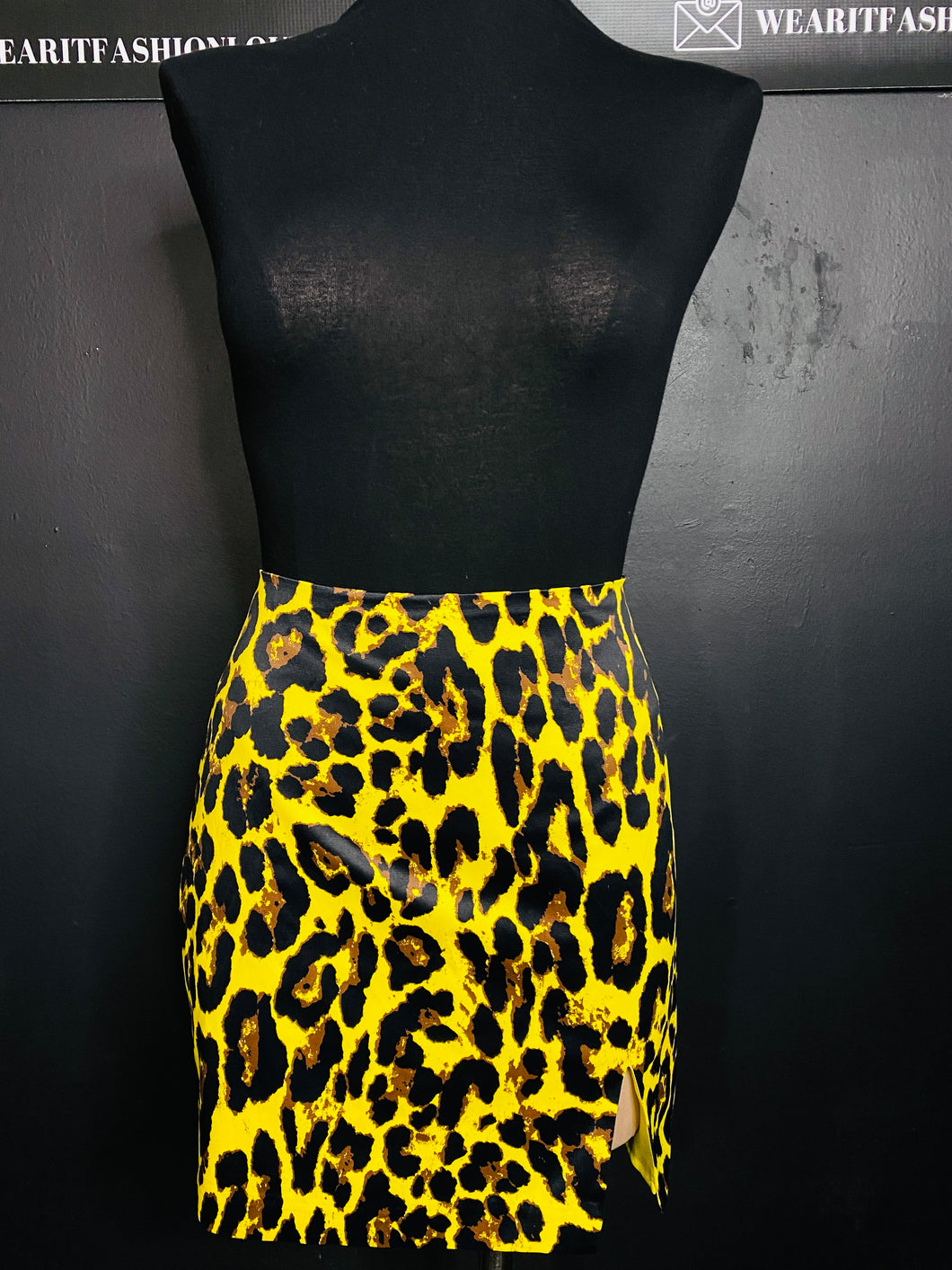 Yellow Animal Print Mini Skirt Size 10