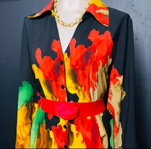 Load image into Gallery viewer, Womens Art Deco Abstract Blouse
